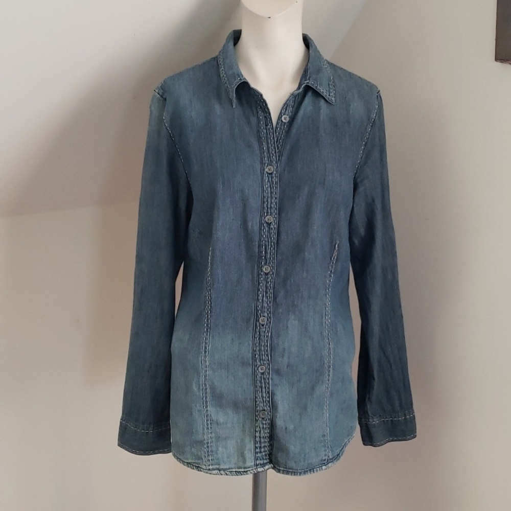 Nine West Vintage America Collection Denim Button Up Women’s Western Shirt, M